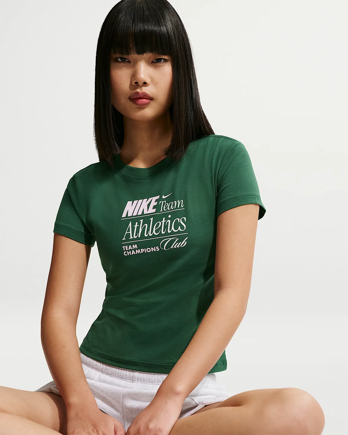 Женская укороченная футболка Nike Sportswear Chill Knit Slim Mod-Cropped, Sport Green — фото 3