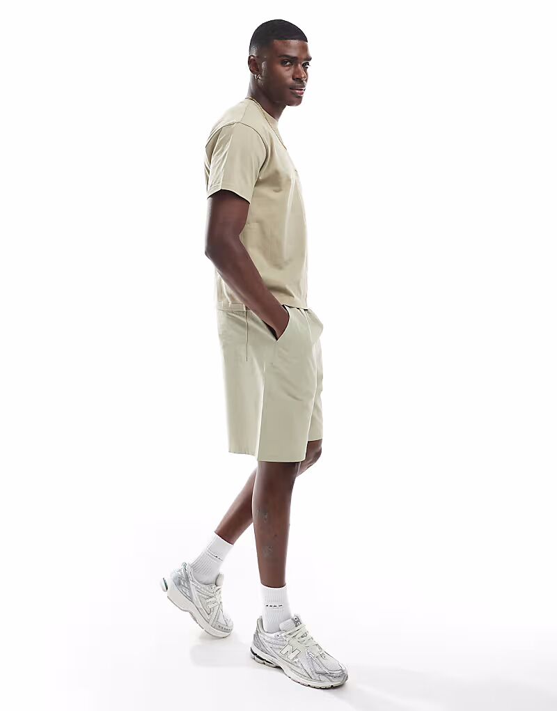 

Длинные шорты из рипстопа ASOS DESIGN цвета светло-хаки