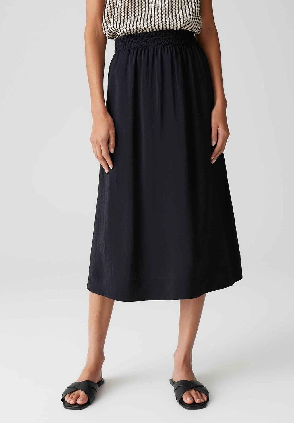

Юбка А-силуэта REGULAR MIDI FIT A-LINIE PLISSEE PRINT OPUS, черный