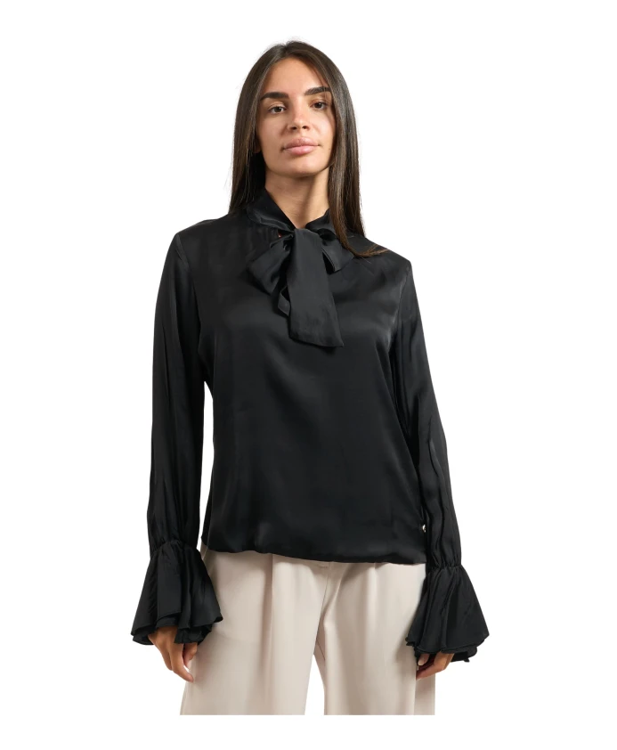 

Черная женская блузка в поэтическом стиле Yes Zee, черный