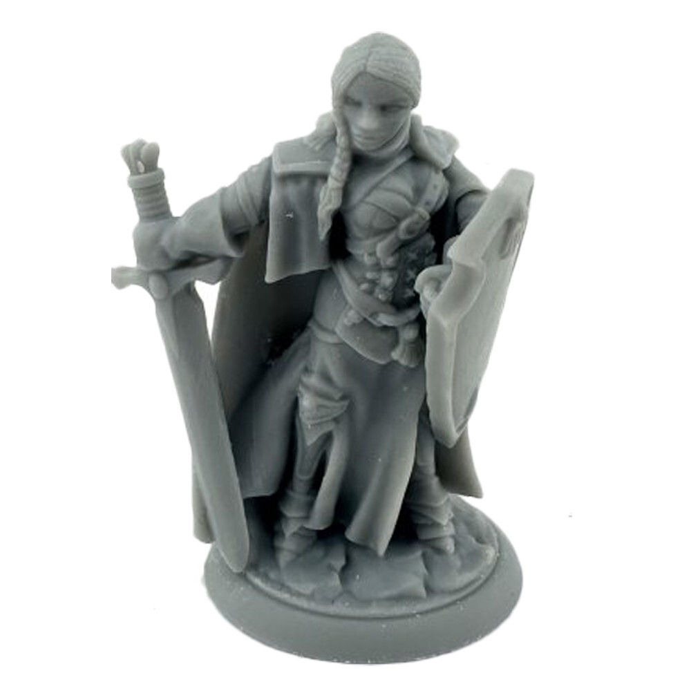 

Миниатюра Reaper Bones Dungeon Dwellers: Isabeau Laroche, Female Paladin