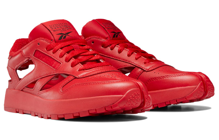 Сандалии Reebok Classic Leather DQ x Maison Margiela 'Vector Red', красный — фото 3