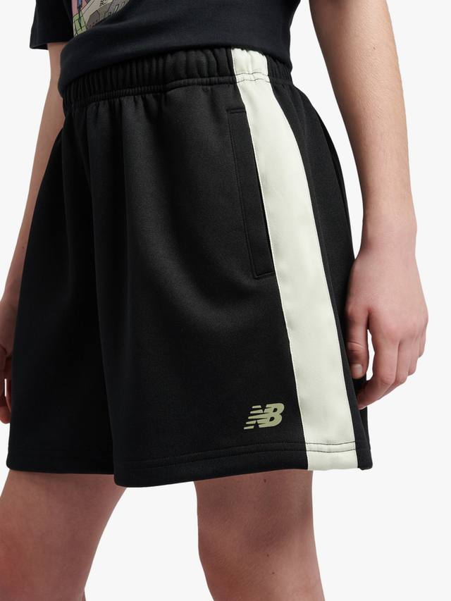 Детские спортивные шорты для бега New Balance, Caviar — фото 4