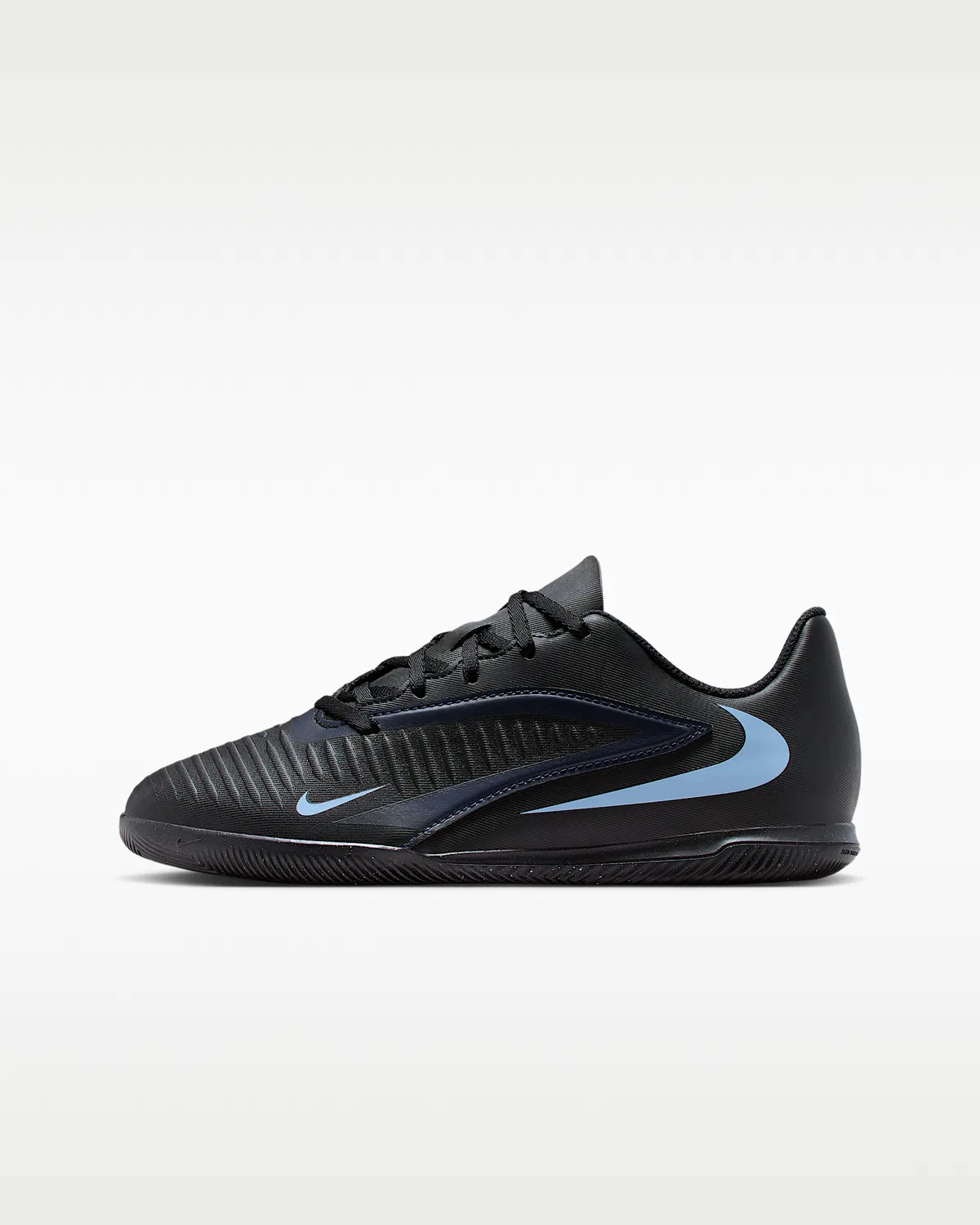 Детские кроссовки для зала Nike Jr. Phantom 6 Low Club, Black/Black