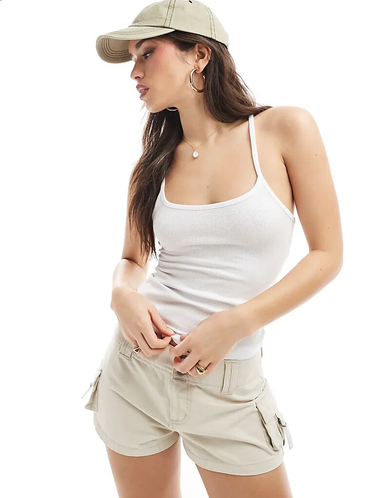 

Топ Cotton On Byron с круглым вырезом, белый цвет Cotton On