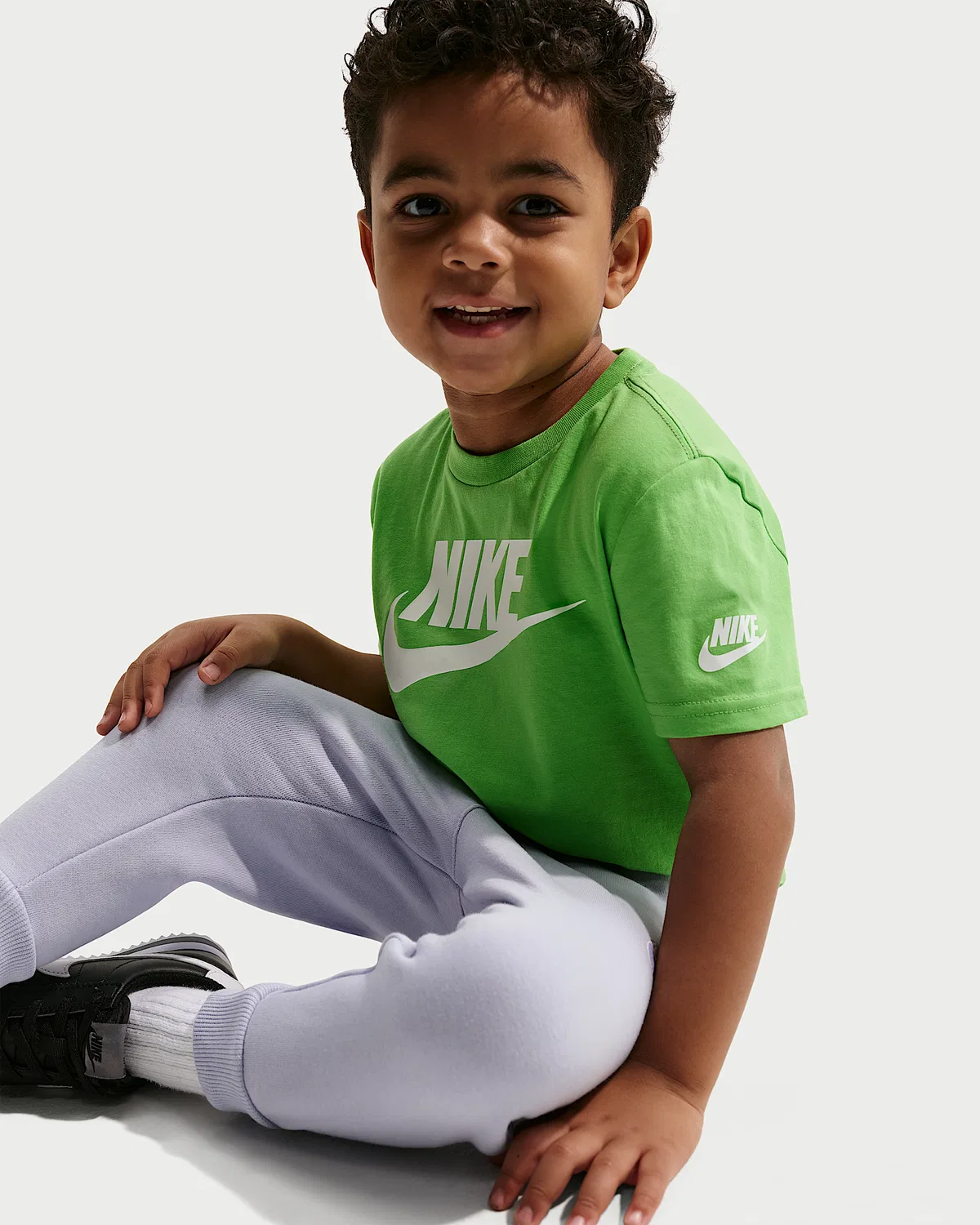 Футболка Nike Toddler Futura Evergreen, Green — фото 3