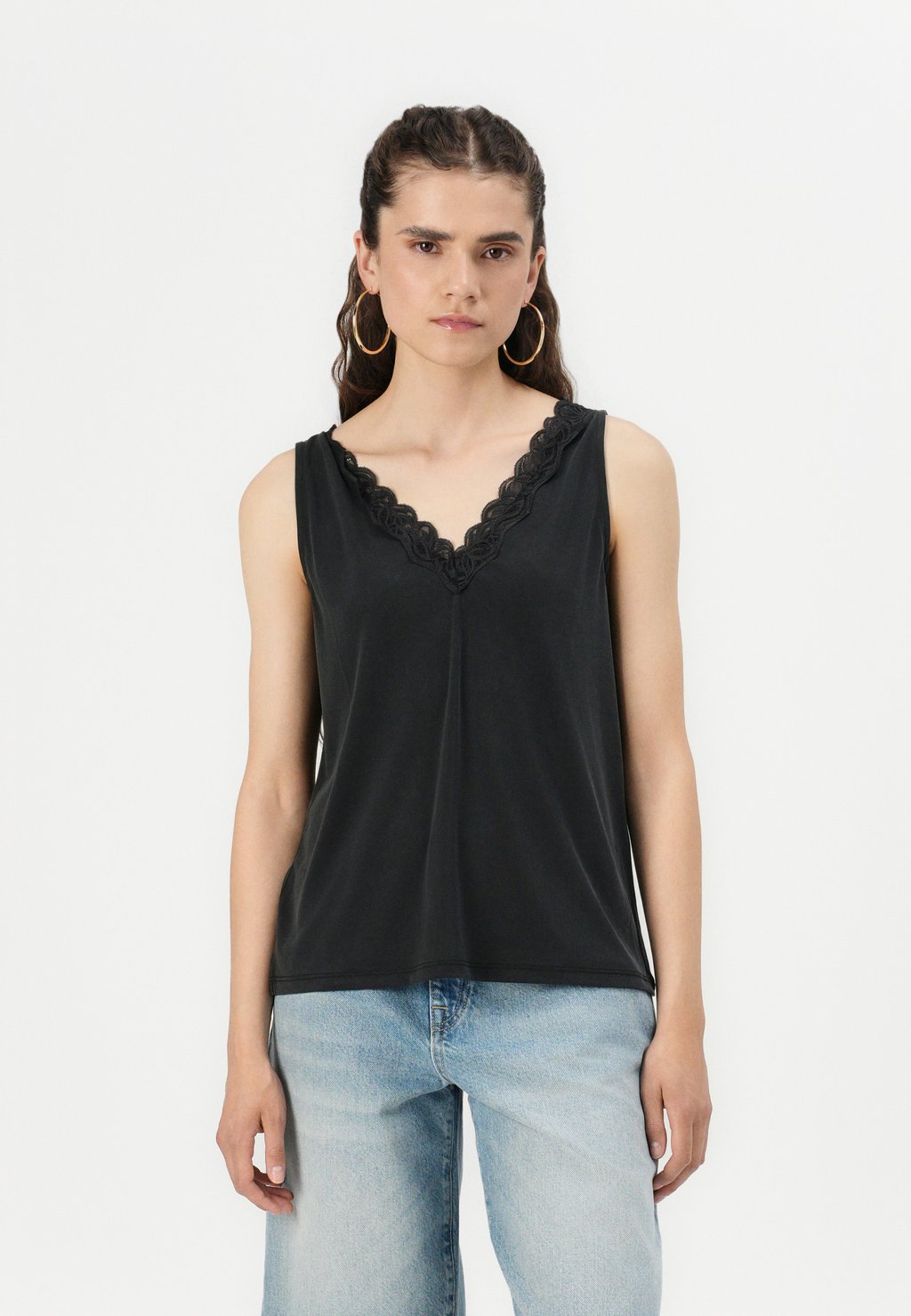 

Топ ONLFREE LIFE V NECK ONLY, черный