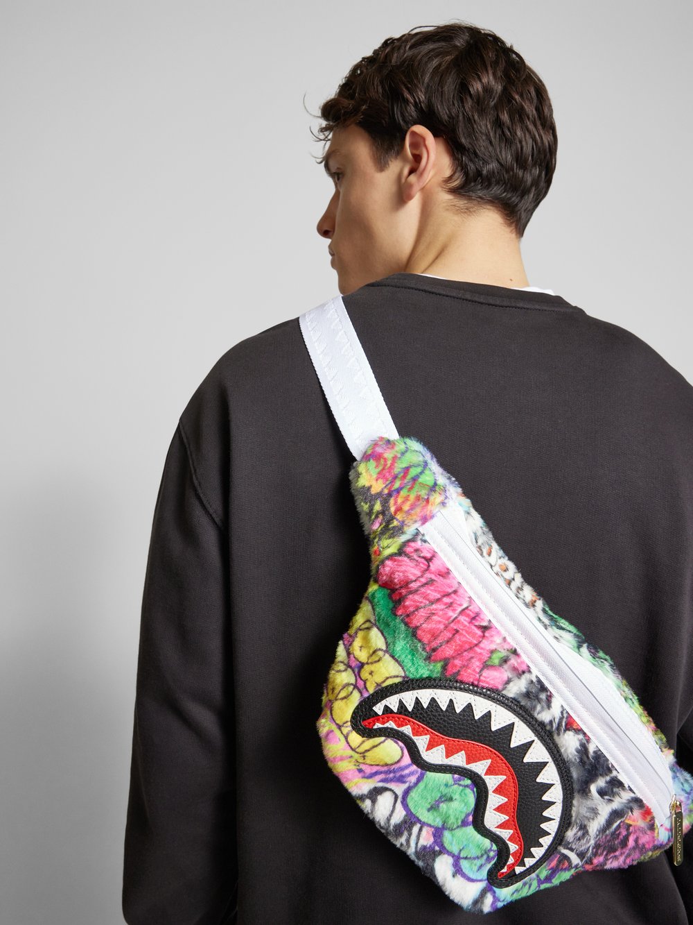 

Поясная сумка с этикеткой Sprayground, черный
