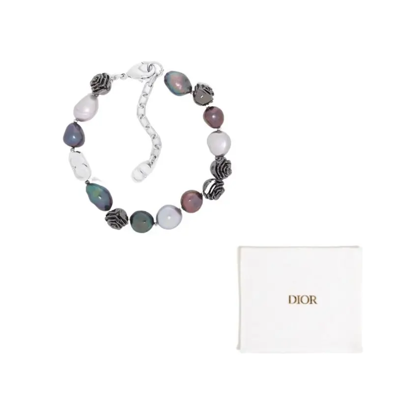 

Мужские браслеты Metal Bracelets серебристые DIOR, серебряный