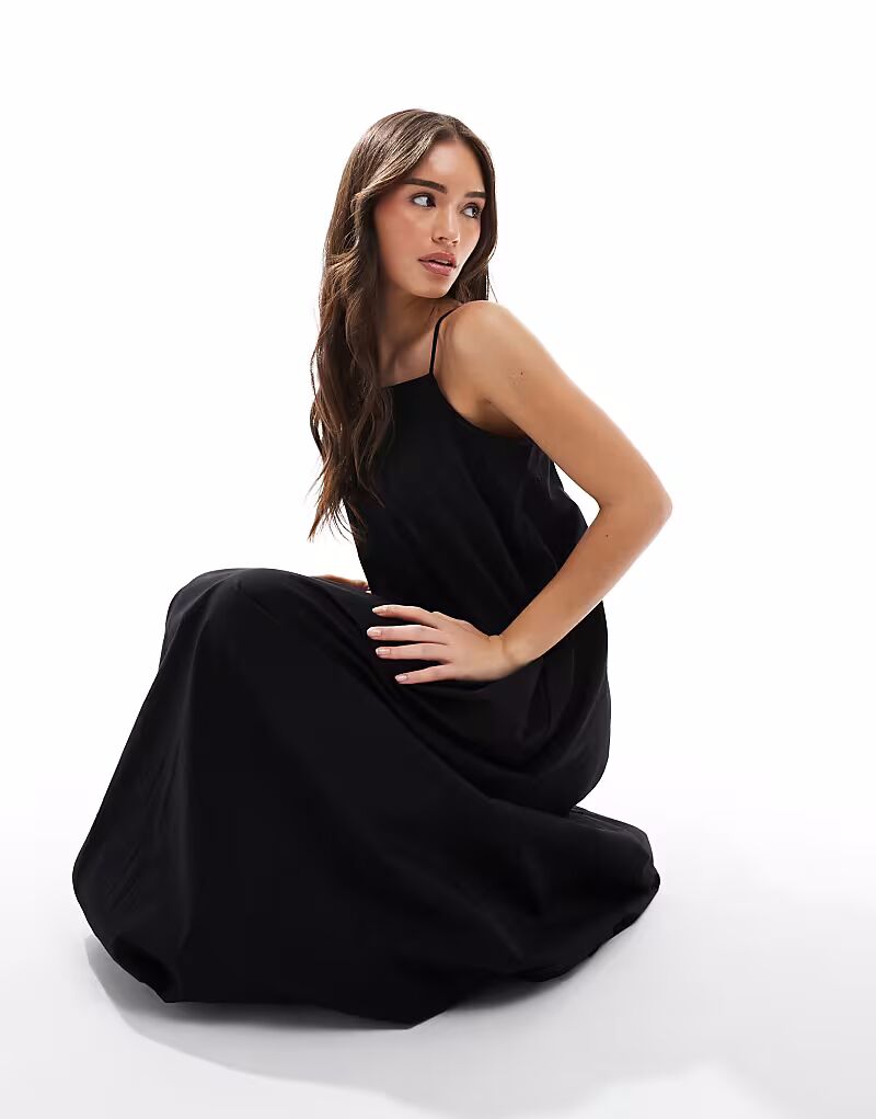

Платье макси-ками Vero Moda из поплина с подолом-фонариком черного цвета