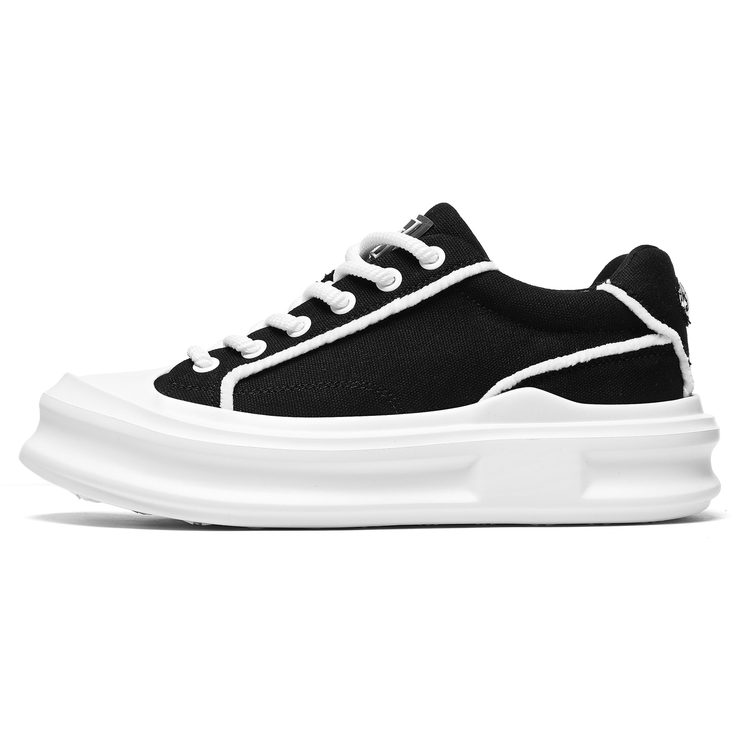 

Низкие кеды из холста мужские черно-белые OSHRT