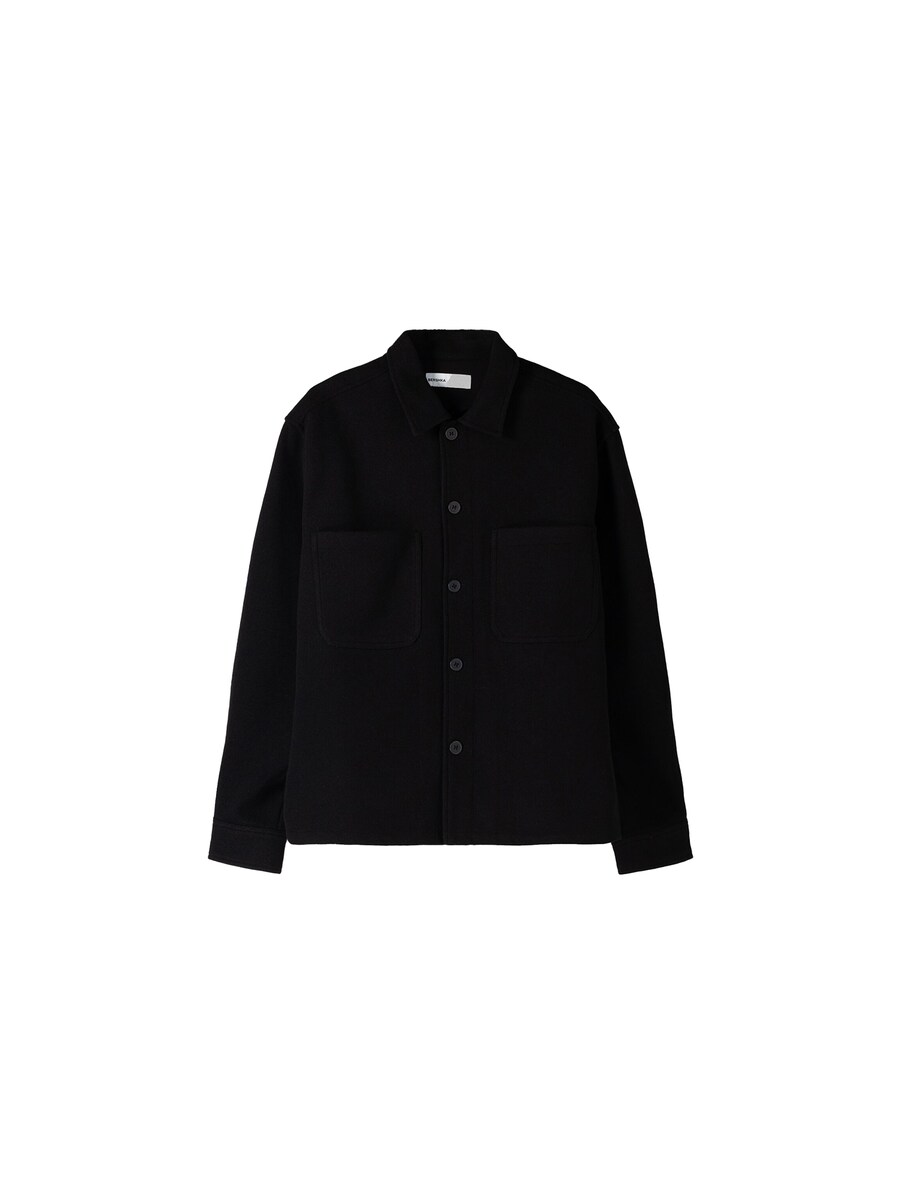 

Рубашка на пуговицах Comfort fit Bershka, черный