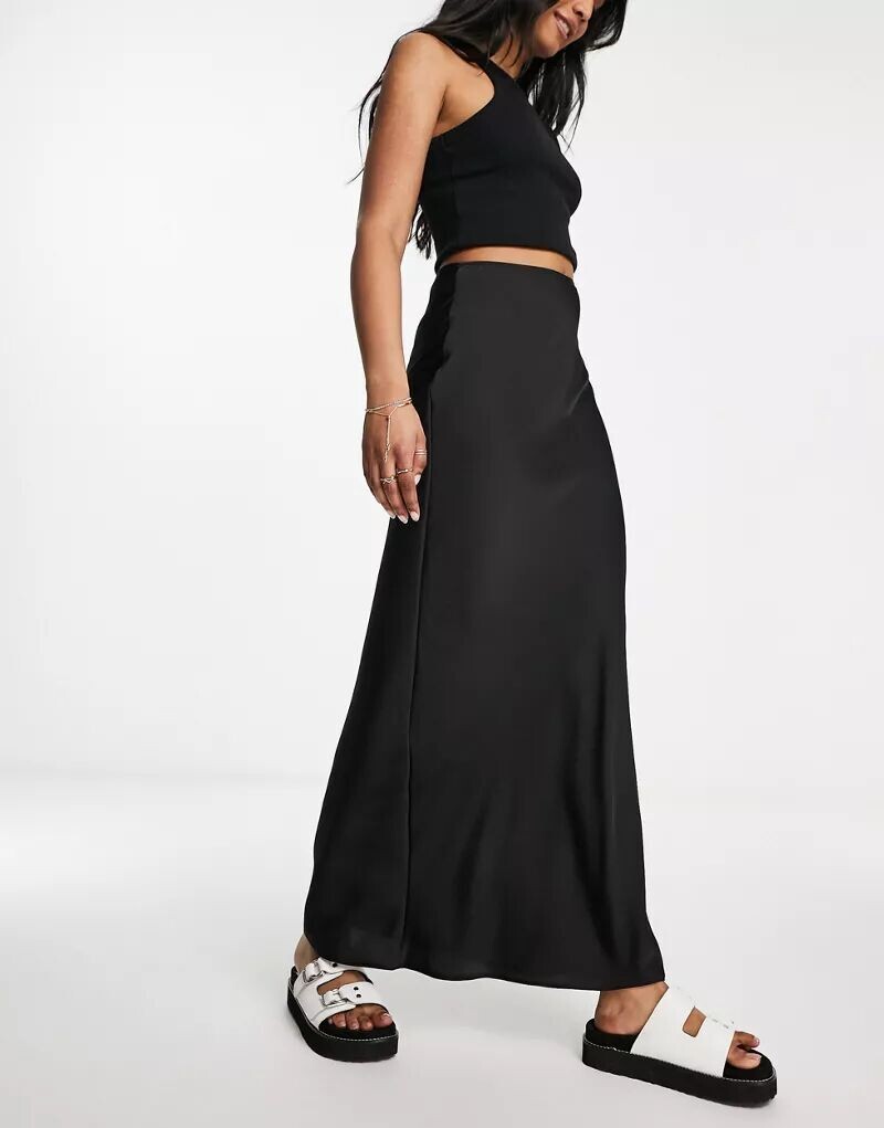 

Черная атласная юбка макси асимметричного кроя ASOS