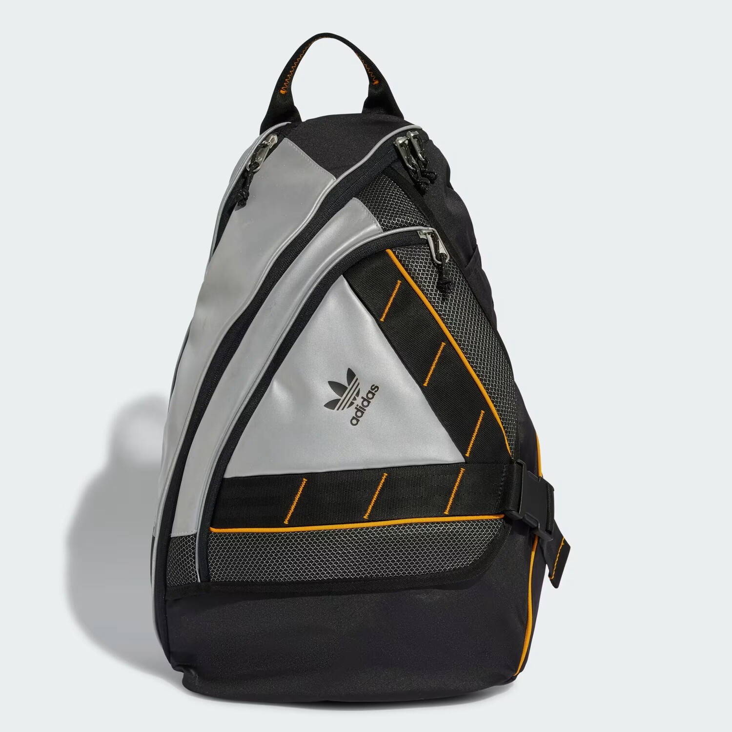 

Рюкзак на одно плечо Adidas, цвет Black/Reflective Silver