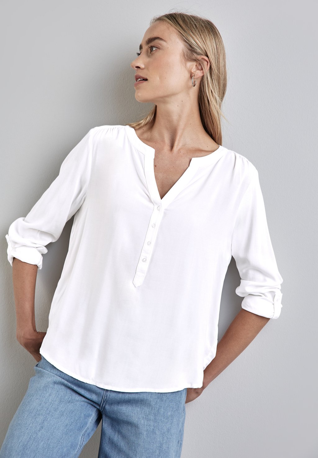 

Блуза BASIC IN UNIFARBE Street One, белый