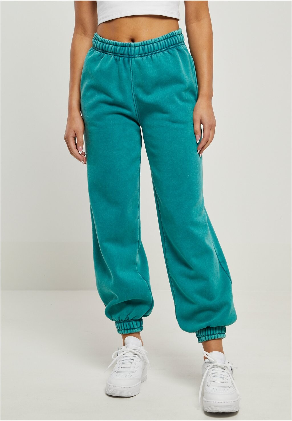 

Спортивные брюки High Waist Stone Washed Urban Classics, цвет watergreen