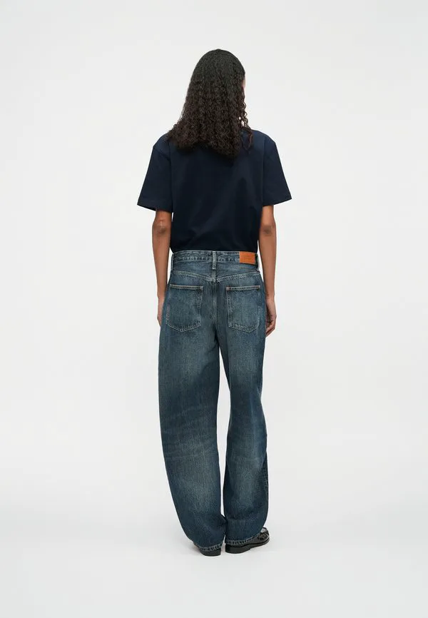 Джинсы средней посадки, зауженные, с широкими штанинами Tommy Hilfiger, Dark Blue Denim — фото 3