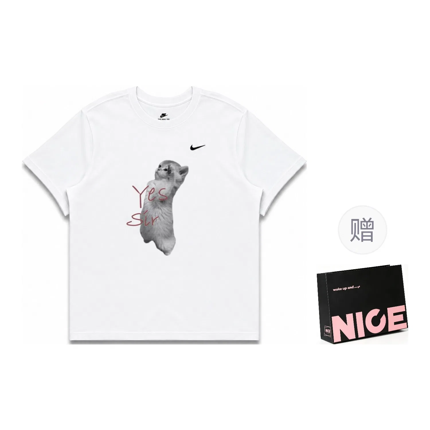Футболка Nike Sportswear белая с круглым вырезом