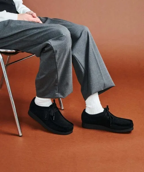 Мужские/женские мокасины из замши Clarks WallabeeEVO WP чёрные