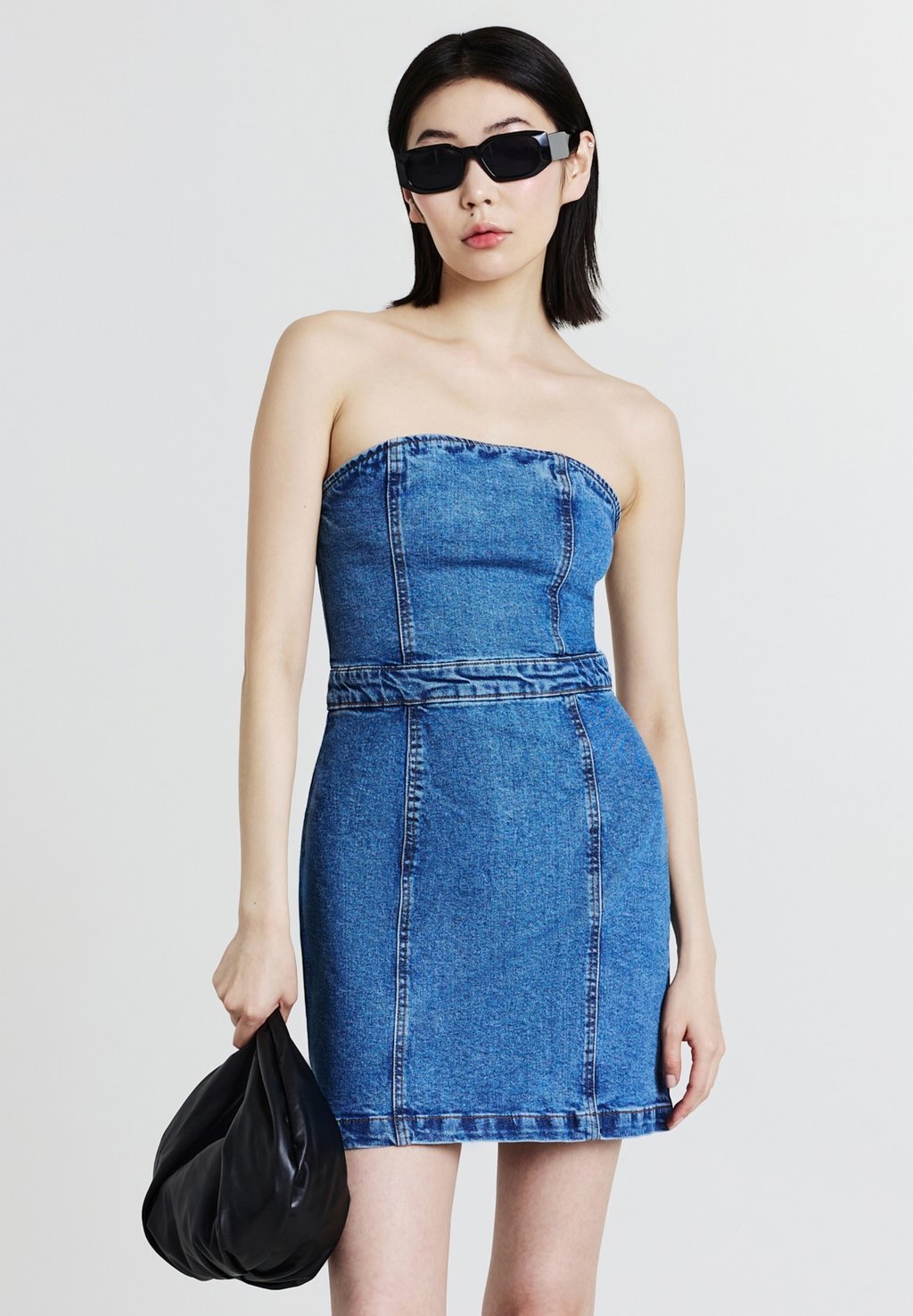 

Джинсовое платье TUBINO Calliope, цвет Blu Denim Medio