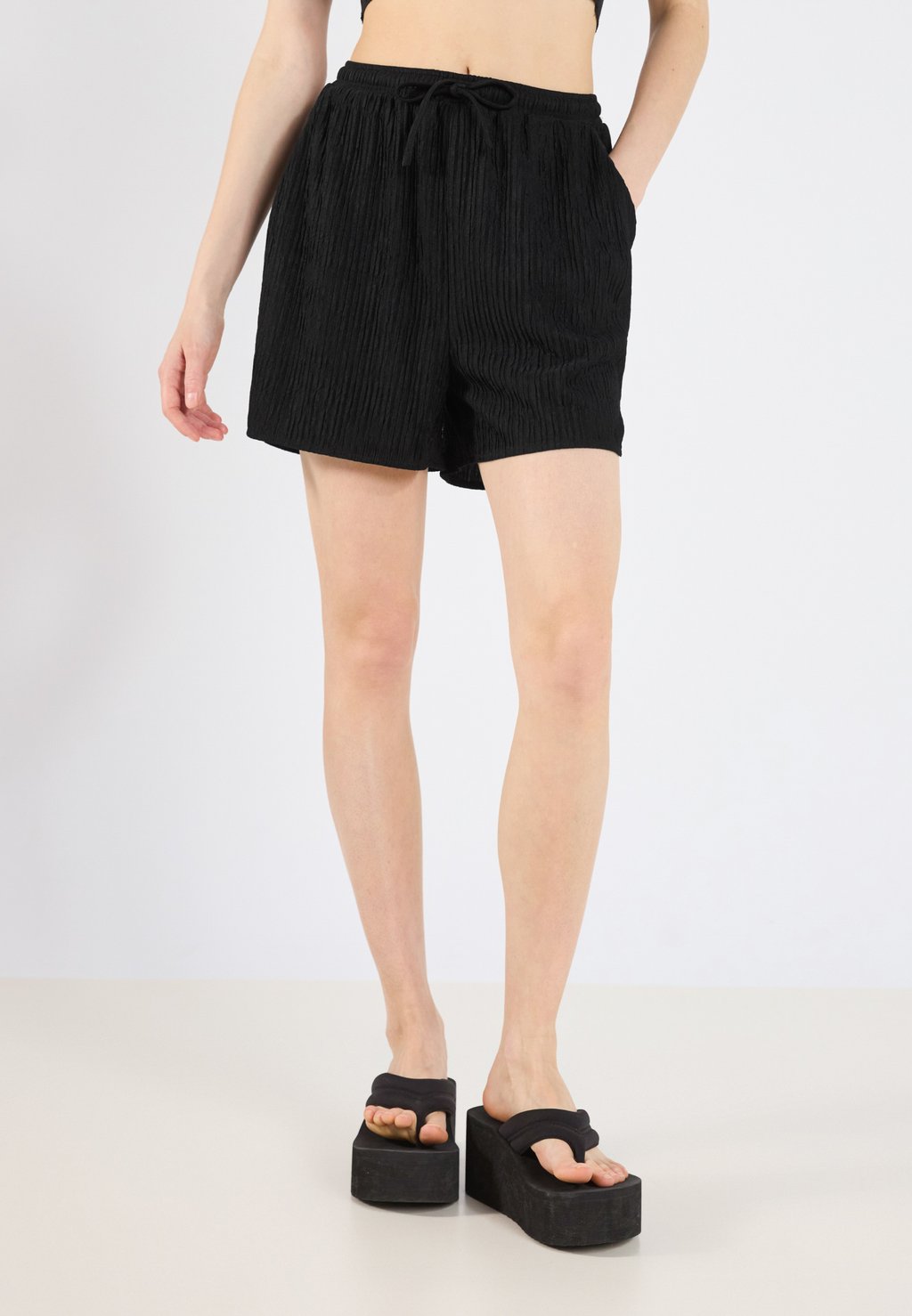 

Шорты Even&Odd by Zalando, черный
