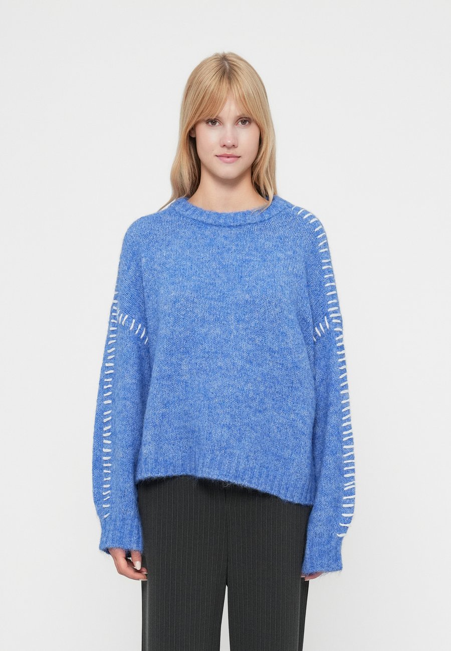 

Джемпер JDY JDYZOEY LIFE ON STITCH NOOS, Blue/Grey/Blue-Grey