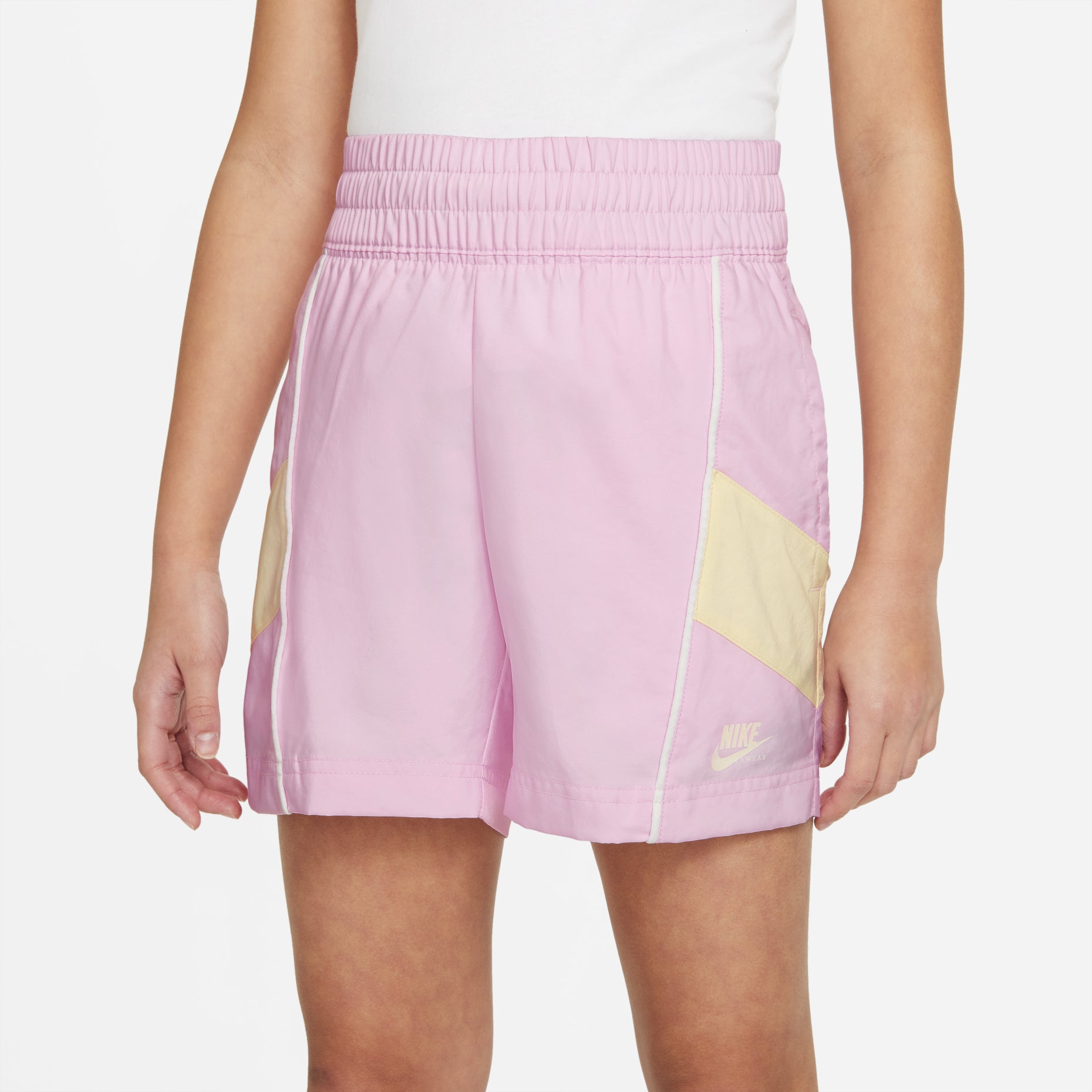Шорты (GS) Nike Sportswear Heritage Windrunner 'Pink White' — фото 3