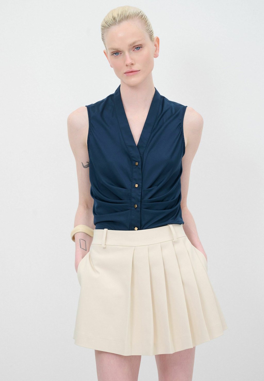 

Юбка плиссированная SHORT - Mini skirt adL, белый