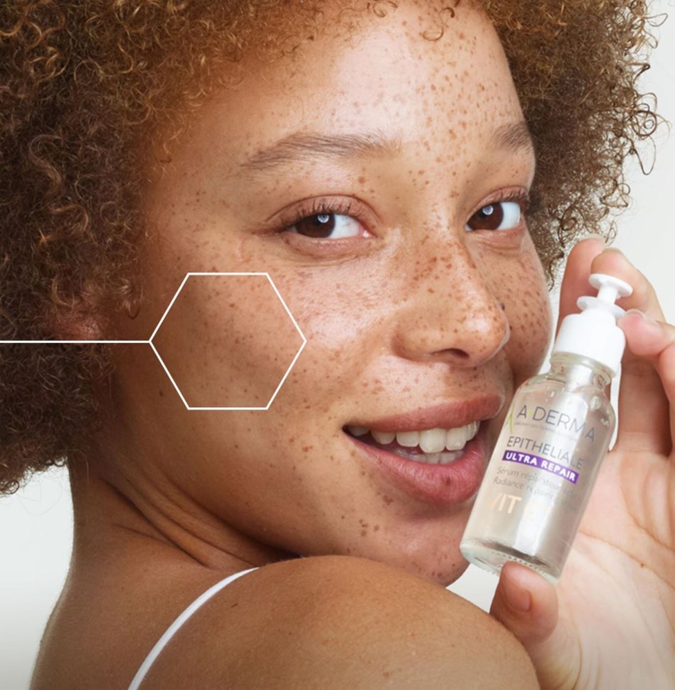 Сыворотка A-Derma — Epitheliale ultra repair vit c+ radiance repairing serum, восстанавливающая и осветляющая, 30 мл — фото 3