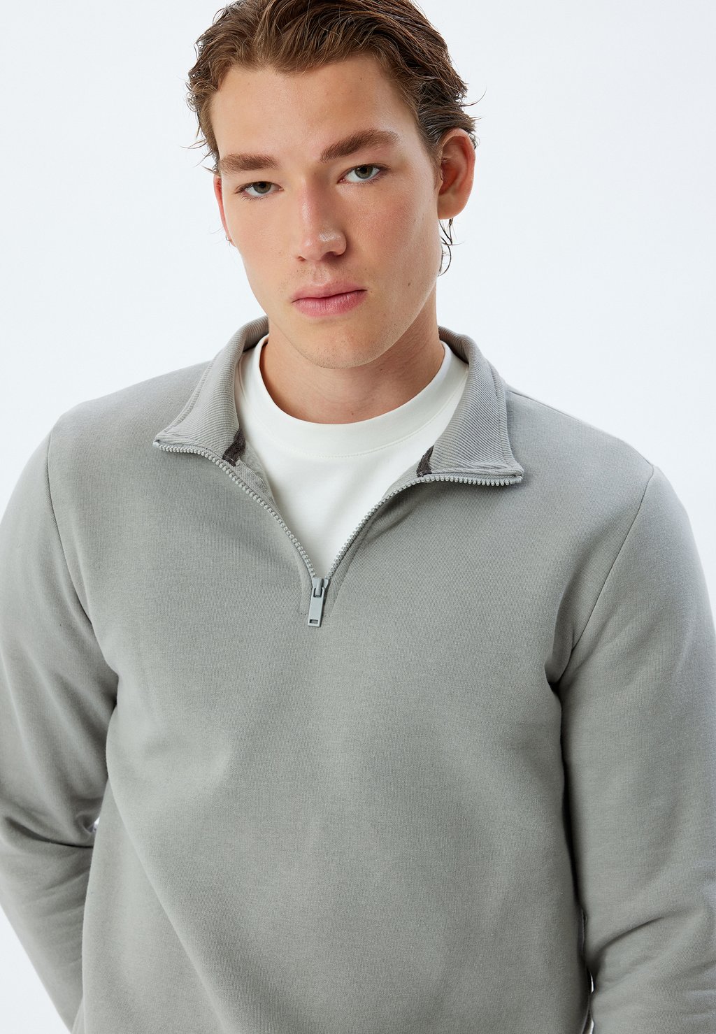 

Толстовка HALF ZIPPER Koton, серый
