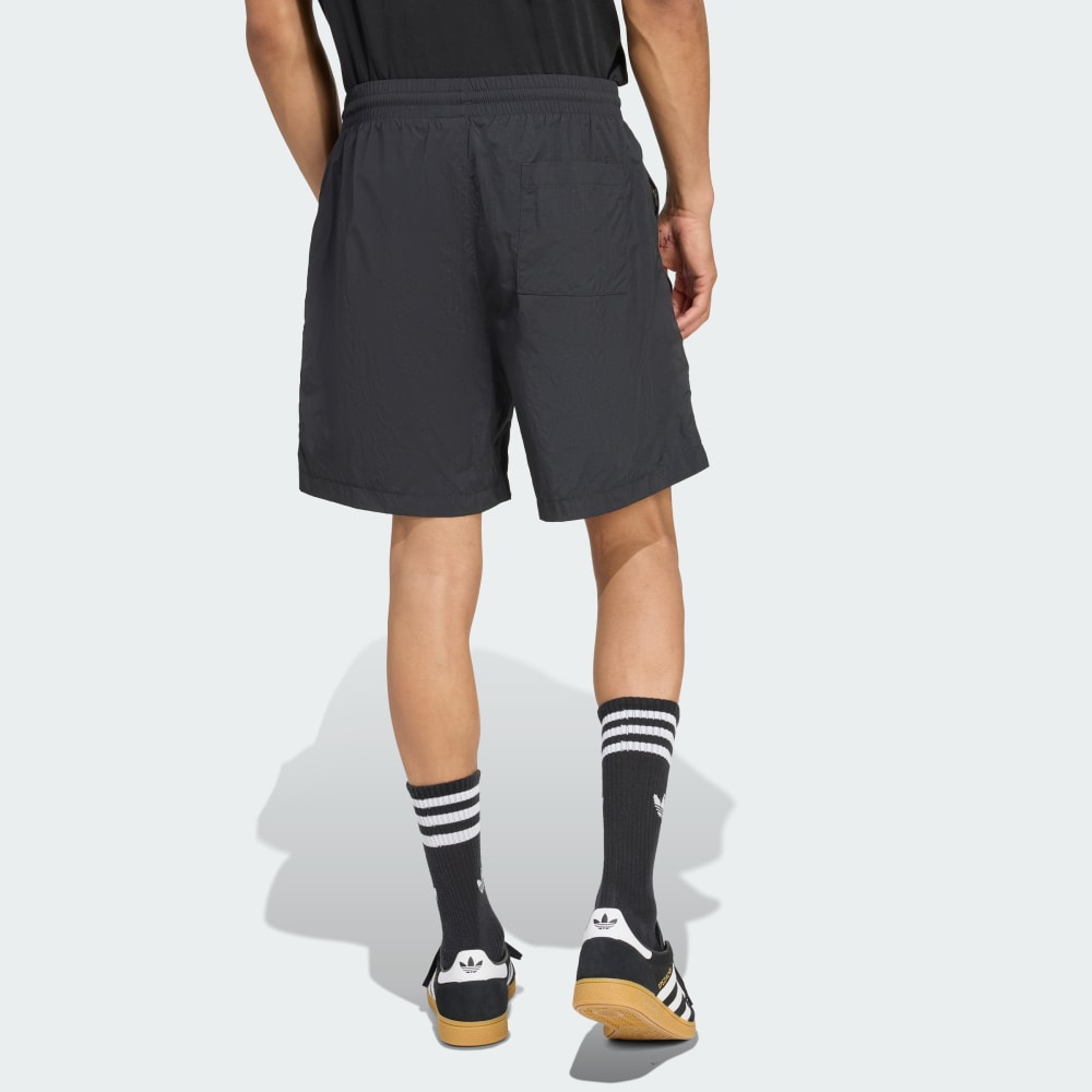 Шорты Adidas Trefoil Essentials Woven Shorts, черный/белый — фото 2