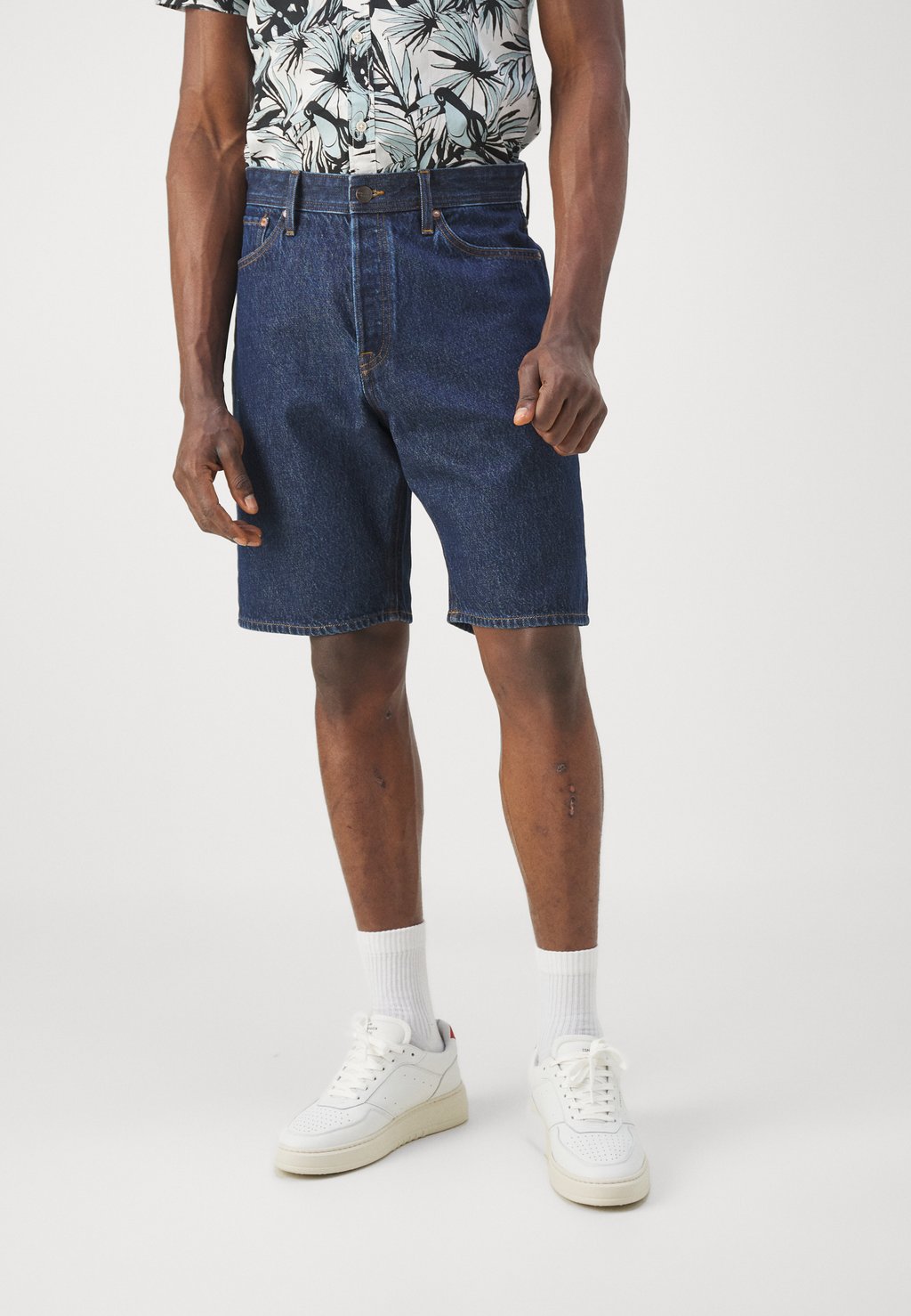 

Джинсовые шорты JJIALEX JJORIGINAL DENIM JORTS Jack & Jones, синий деним