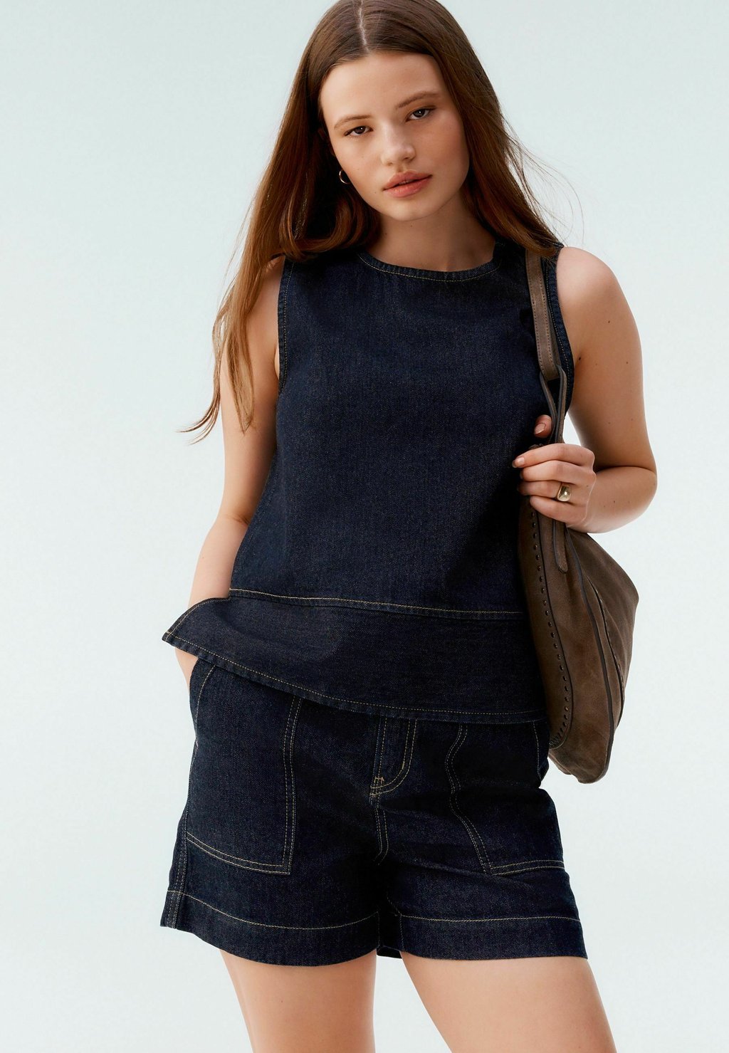 

Джинсовые шорты REGULAR FIT UTILITY LIGHTWEIGHT Next, цвет Dark Blue Denim