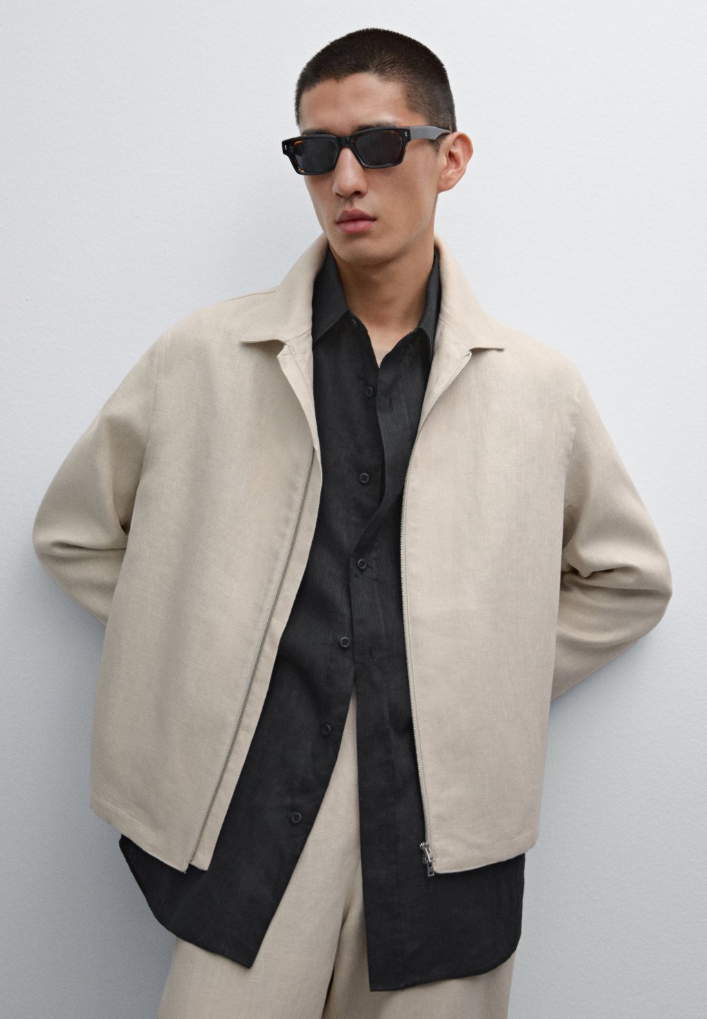

Летняя куртка LIGHTWEIGHT Massimo Dutti, бежевый