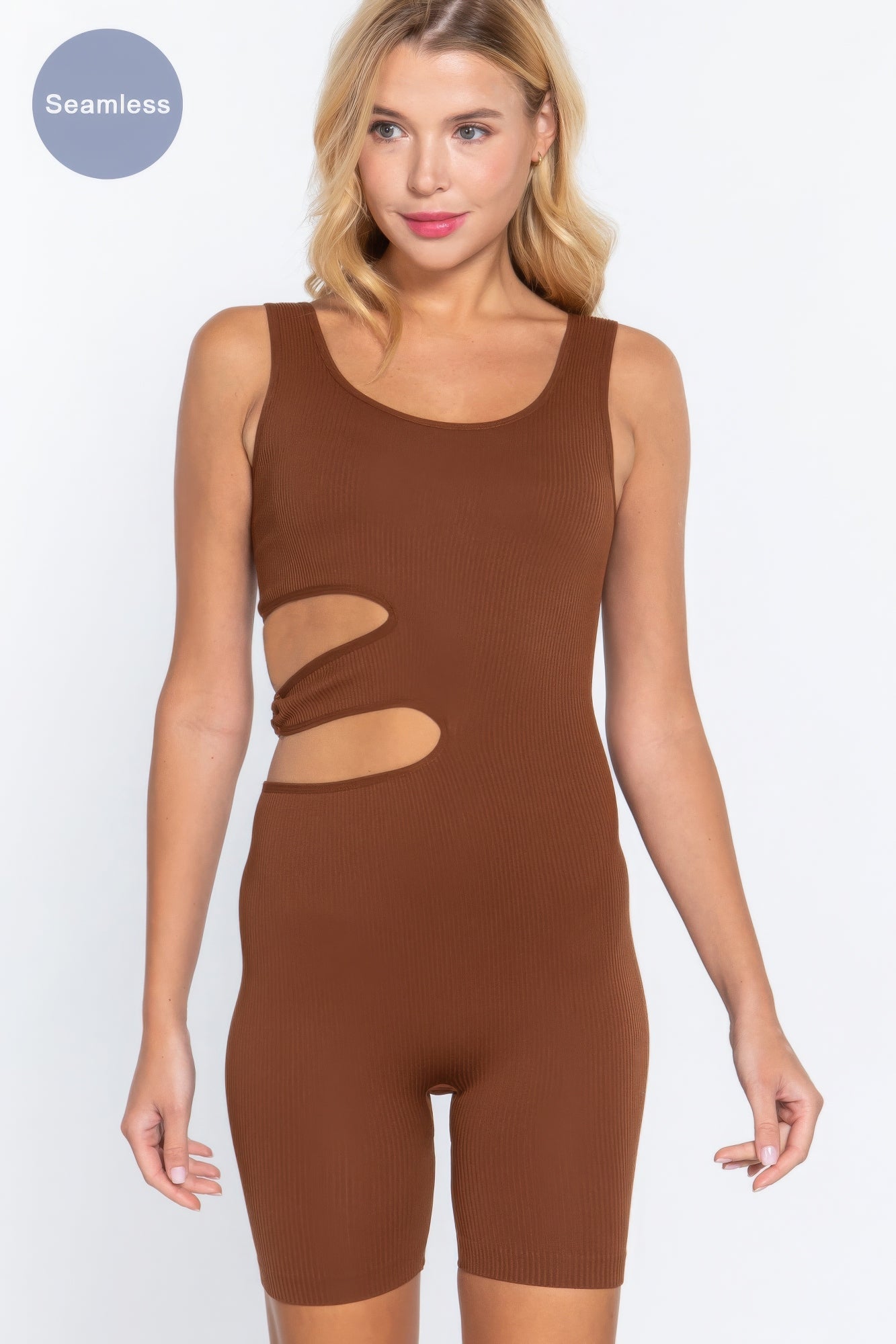 

FASHNZFAB Женский бесшовный комбинезон с вырезом, цвет toffee