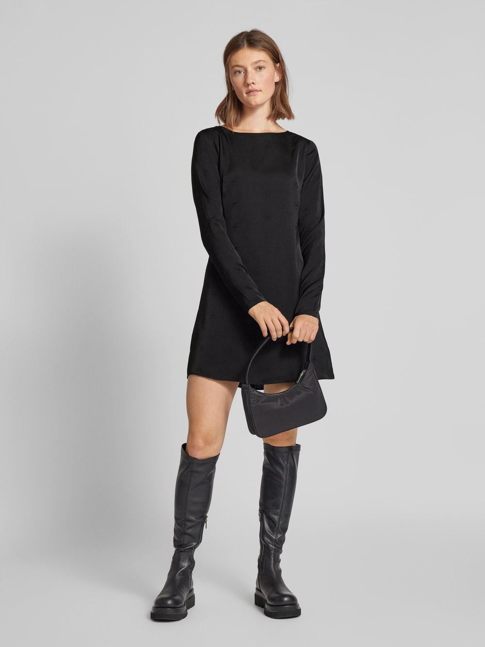 

Мини-платье с круглым вырезом Calvin Klein Jeans, черный