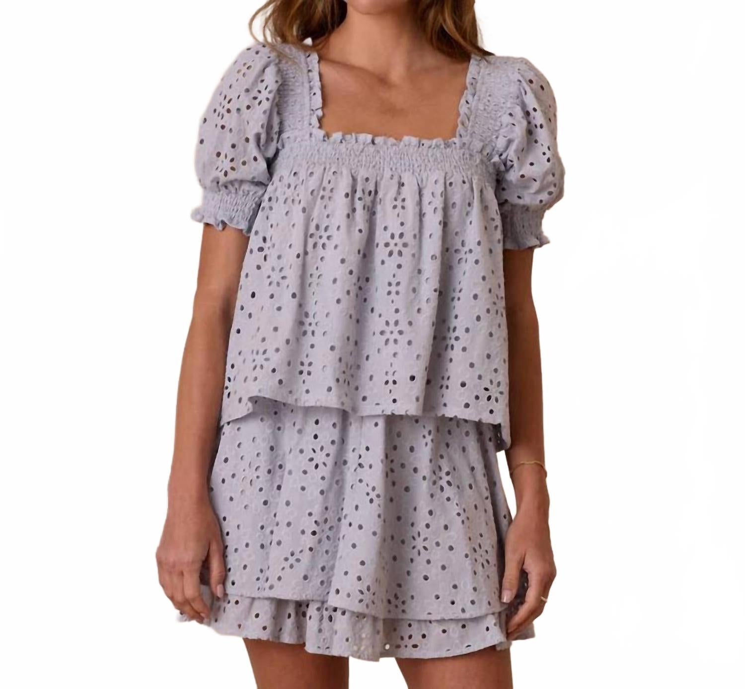 

Миланская блузка в светло-голубом Rylee + Cru