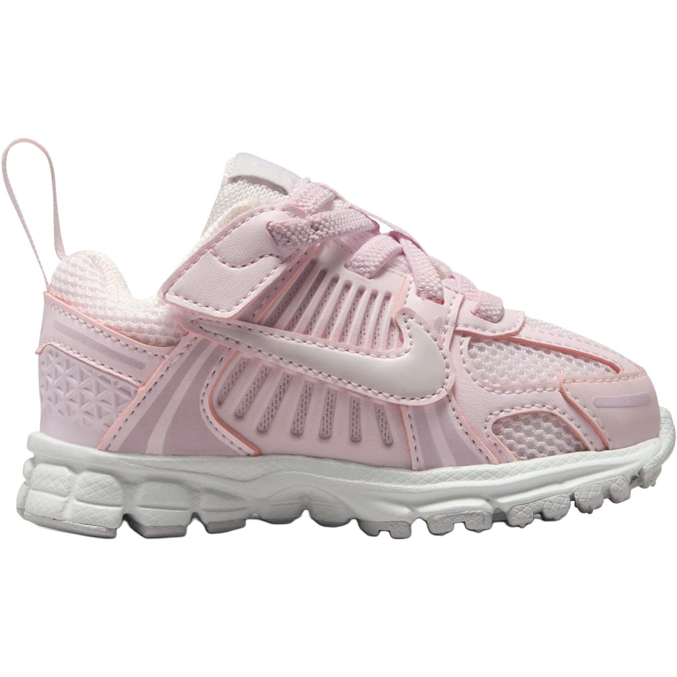 Nike Air Zoom Vomero 5 нескользящие устойчивые к истиранию низкие детские ботинки Pink — фото 3
