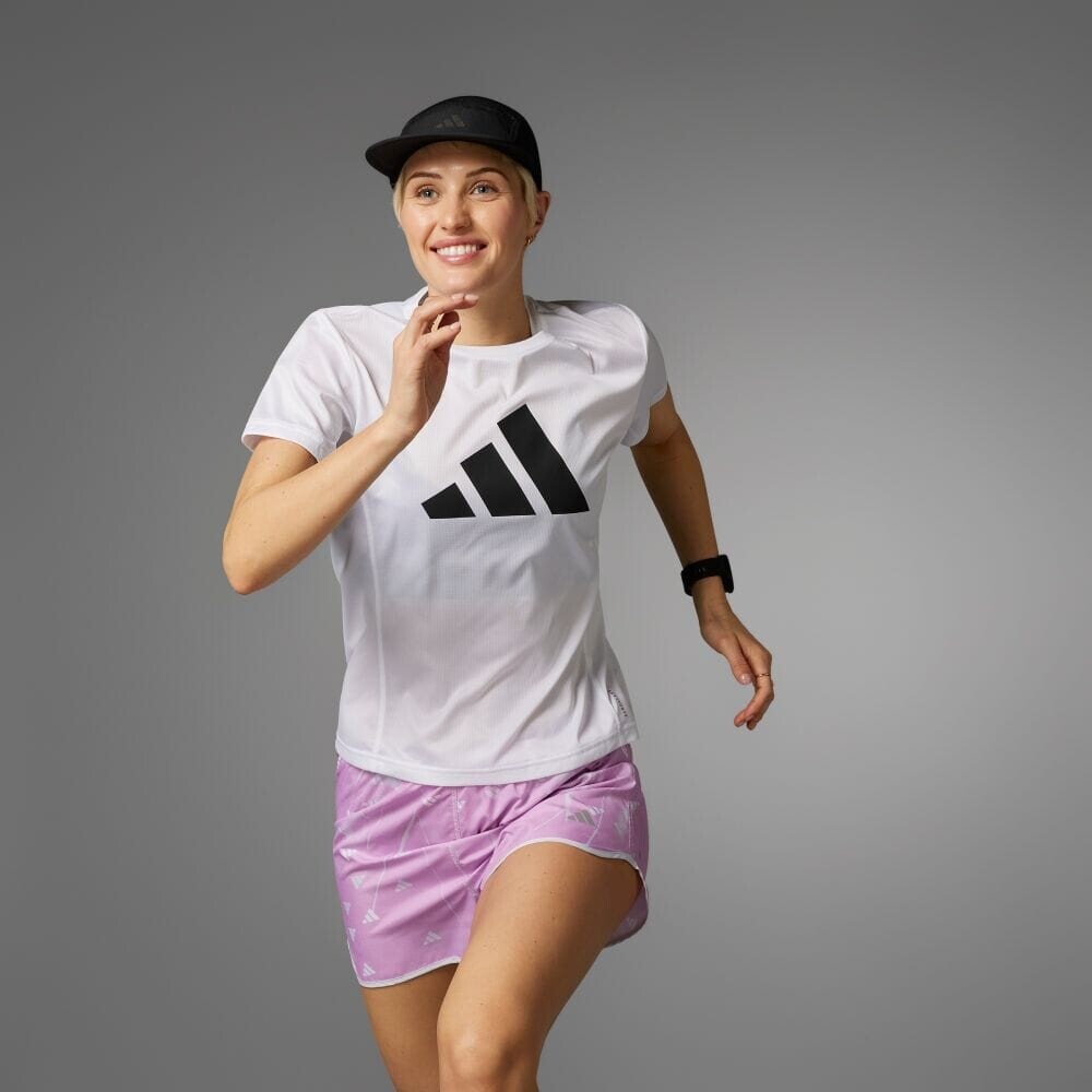 

Футболка Adidas Run It Short Sleeve T-Shirt, белый