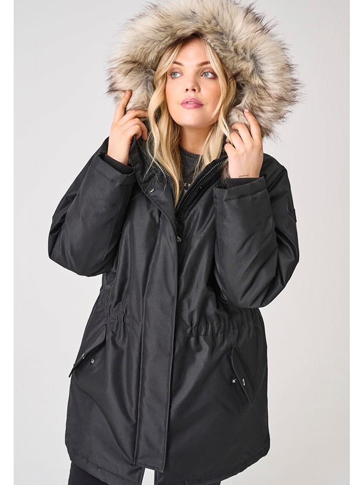 

ONLY Carmakoma Черная парка