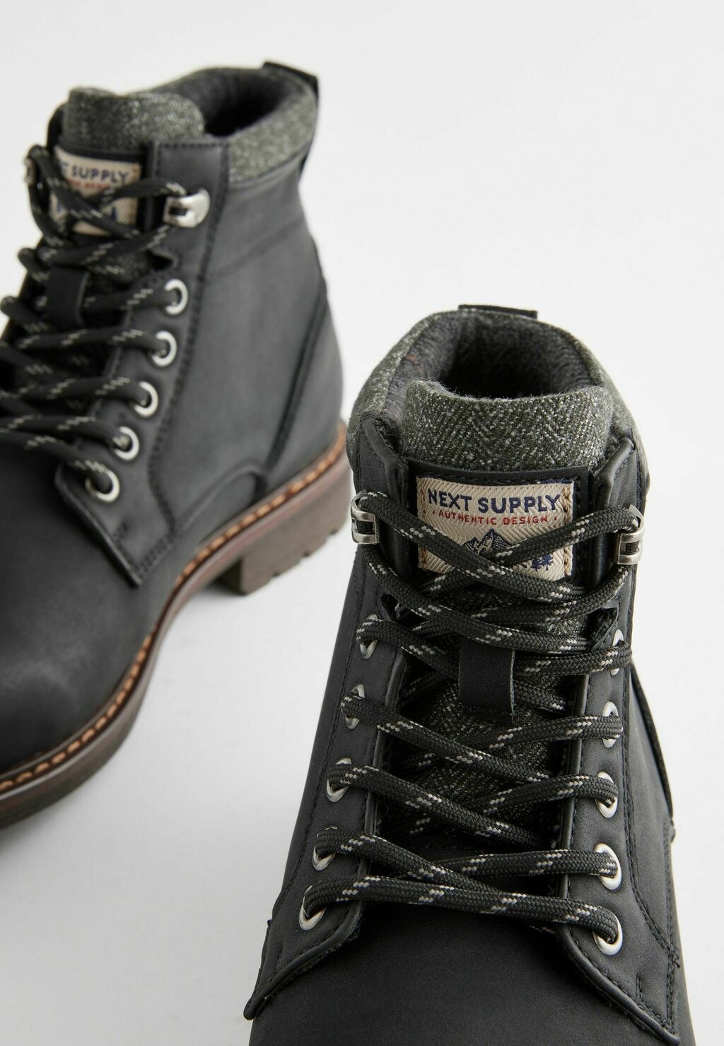 Ботильоны на шнуровке CHUKKA REGULAR FIT Next, черный