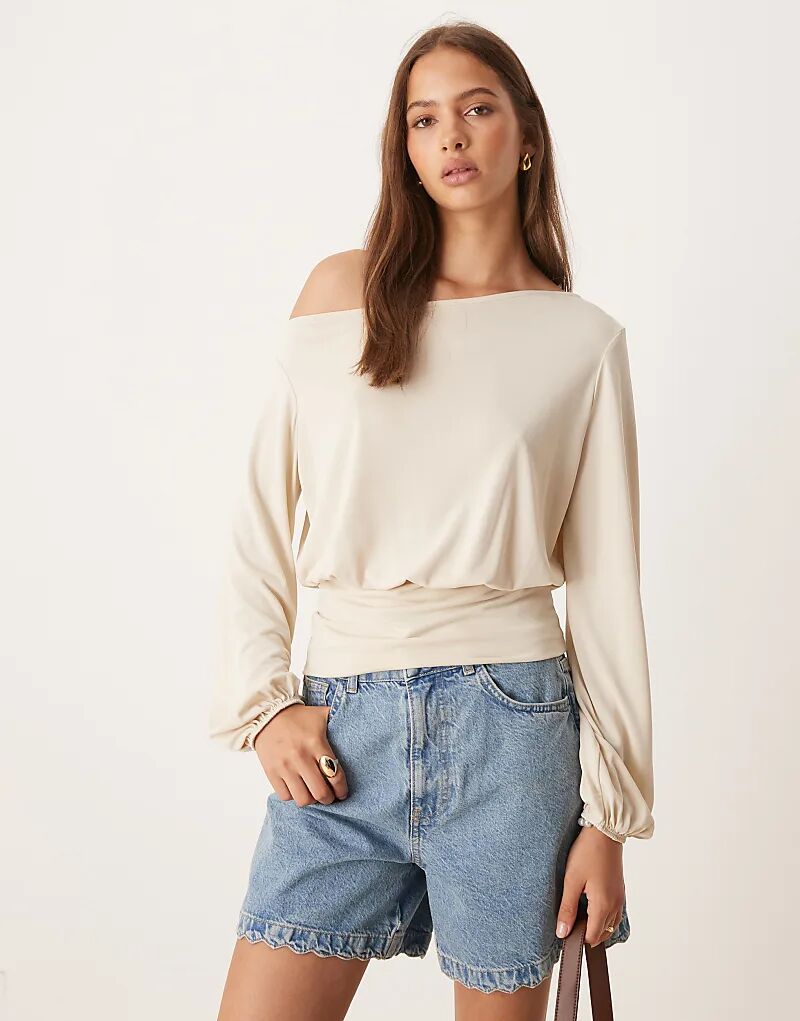 

Топ из купро с открытыми плечами и длинными рукавами ASOS DESIGN