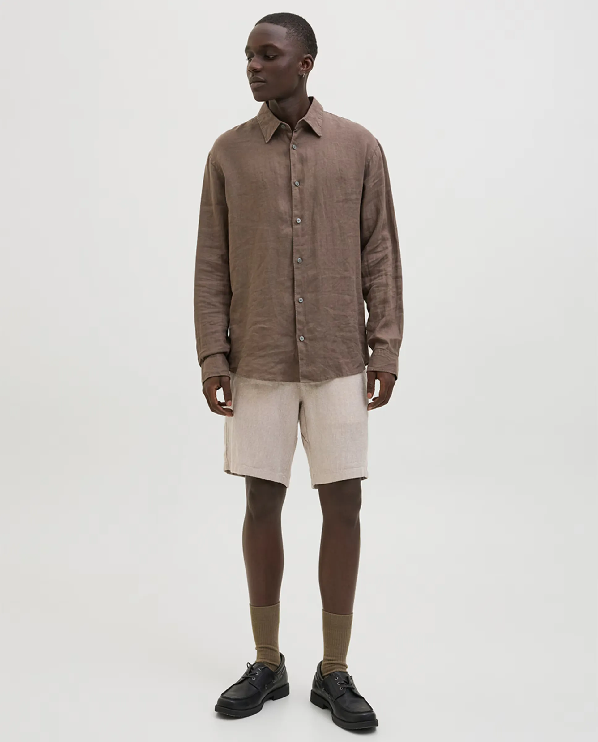 

Брюки-бермуды с завязками и классическим кроем для мужчин Jack & Jones, бежевый