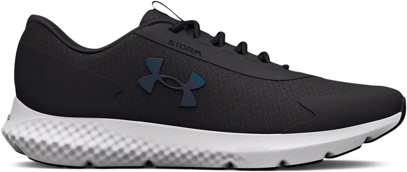 Мужские беговые кроссовки Under Armour Charged Rogue 3 Storm 3025523, цвет «Белая глина» — фото 2