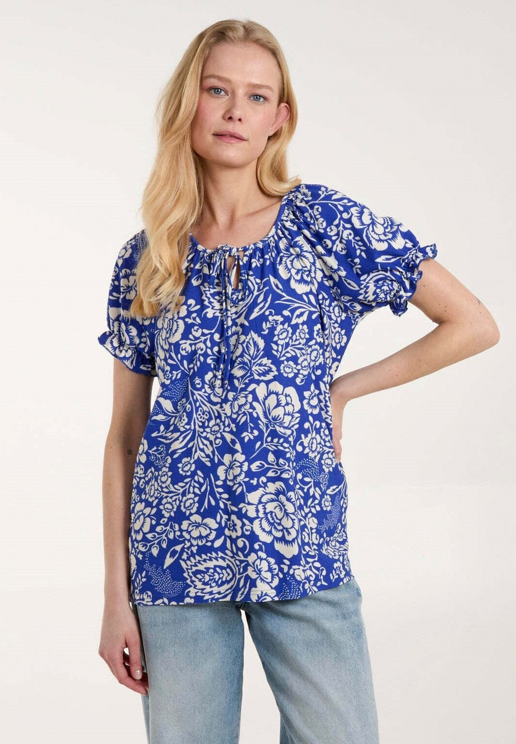 

Футболка с принтом SHIRRED SLEEVE TIE FRONT Blue Vanilla, синий
