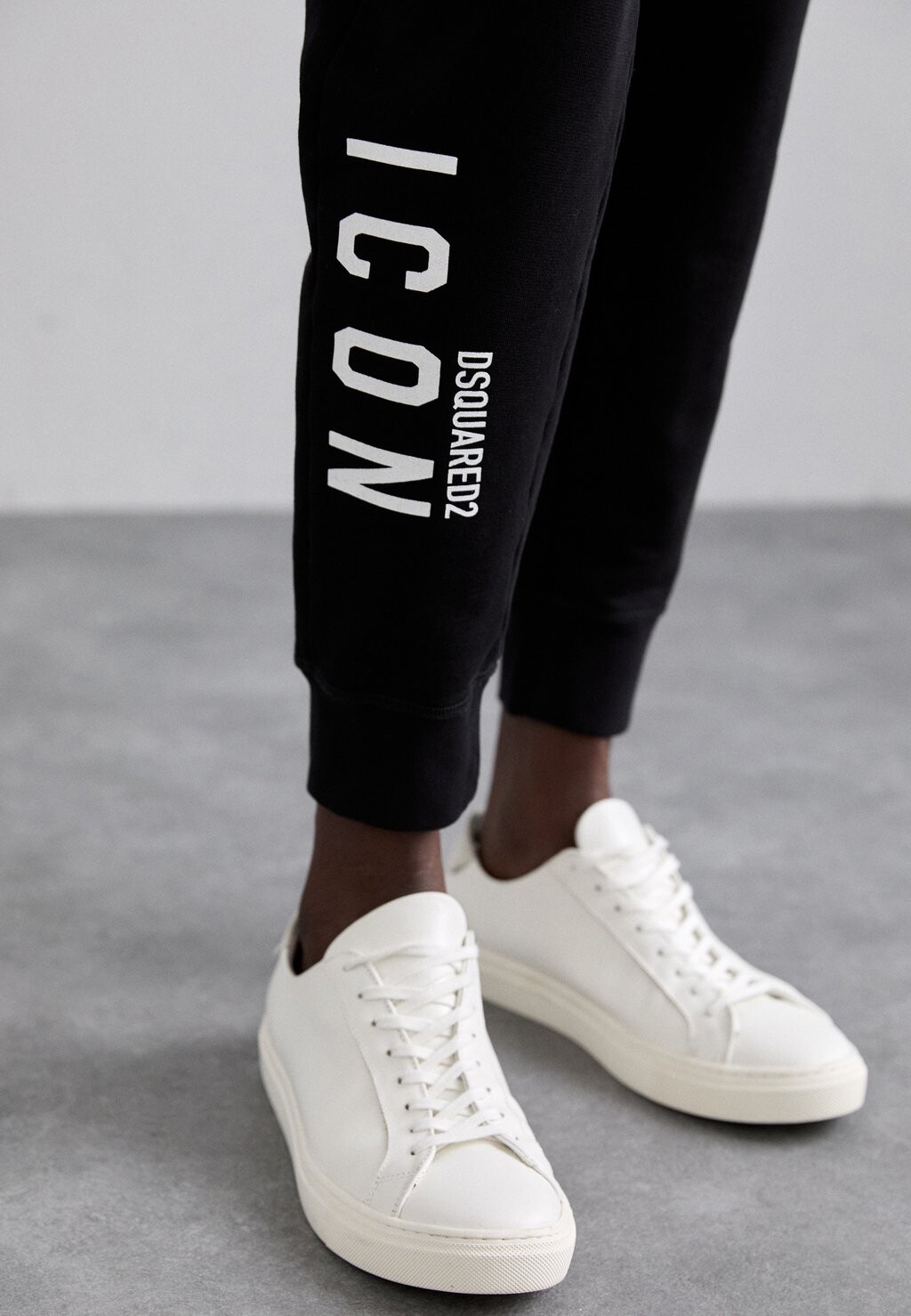 

Спортивные штаны ICON PANTS DSQUARED2 ICON, черный