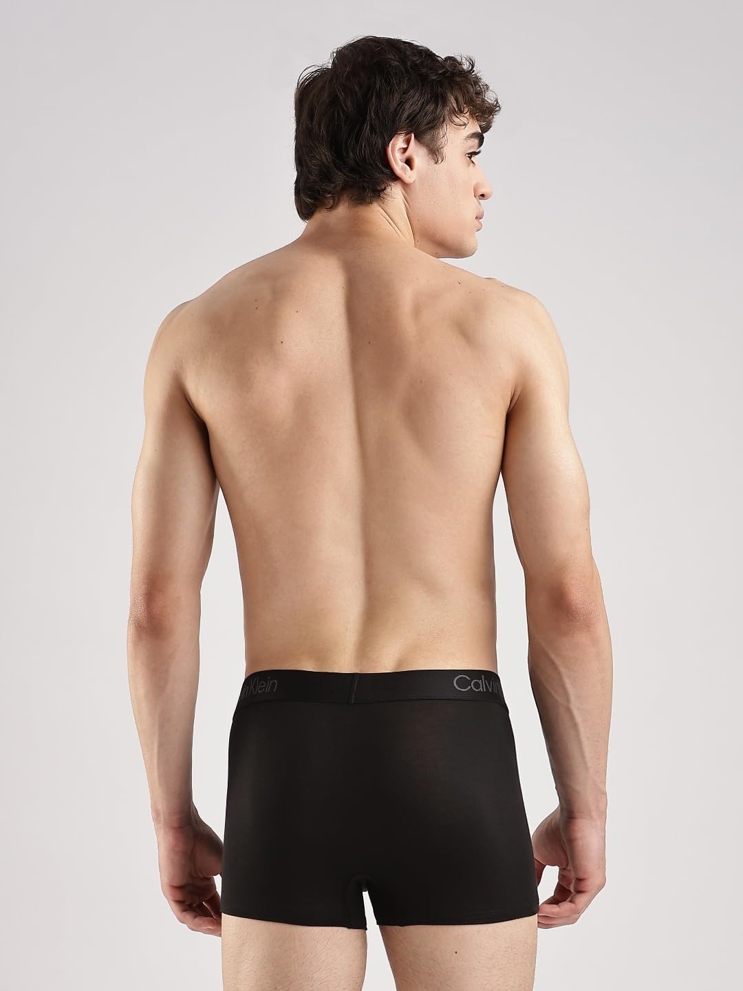 Calvin Klein мужские ультрамягкие современные модальные боксеры из трех пар, 3 Black — фото 4