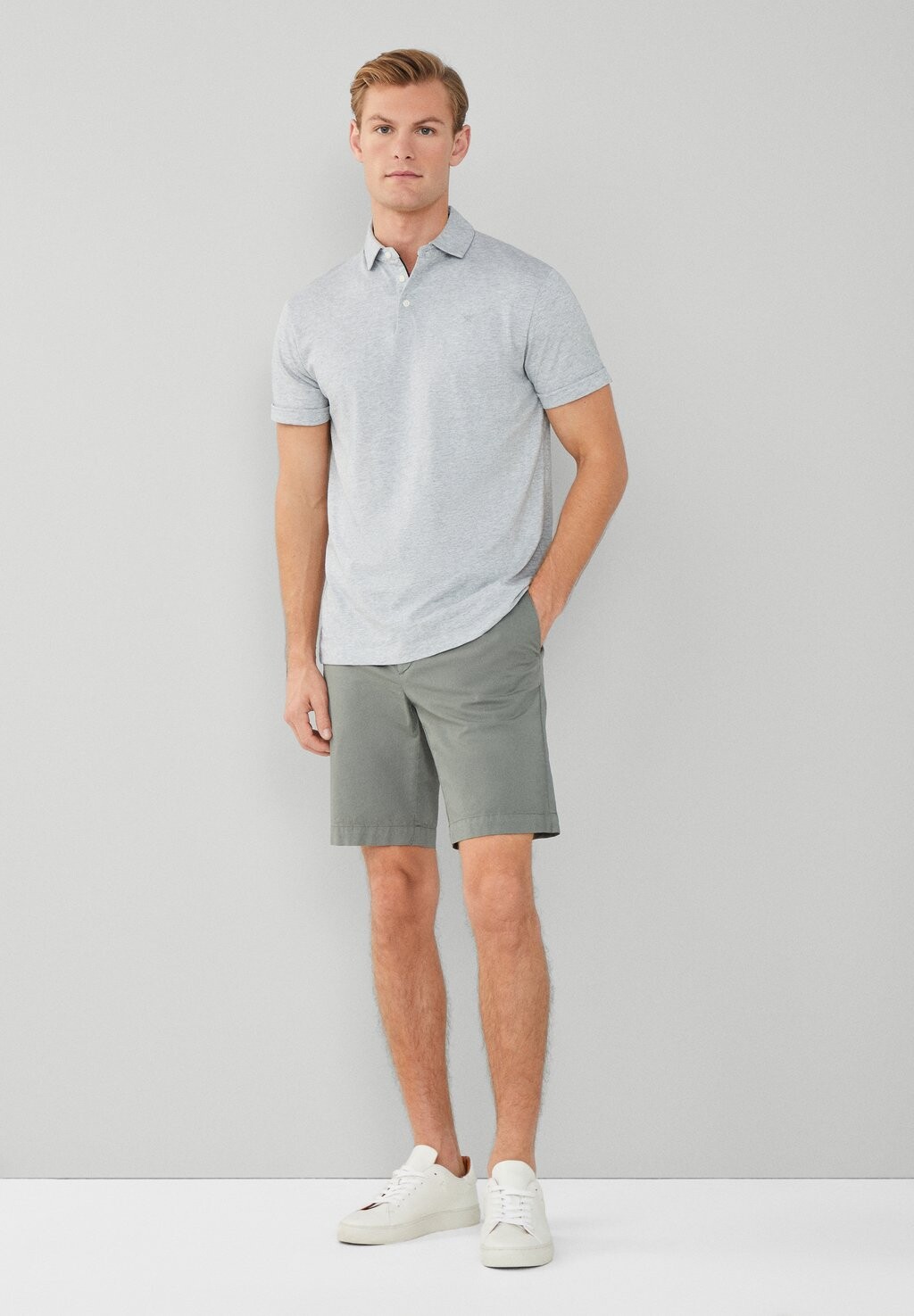 

Шорты ULTRA Hackett London, хаки