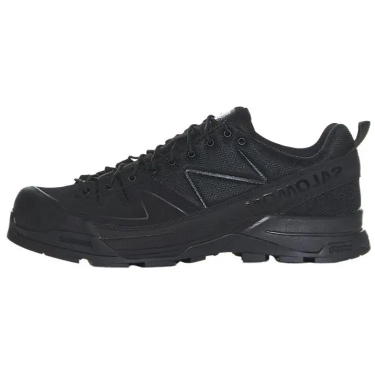 

Кроссовки MM6 Maison Margiela Lifestyle Shoes Men Low-top Black, черный