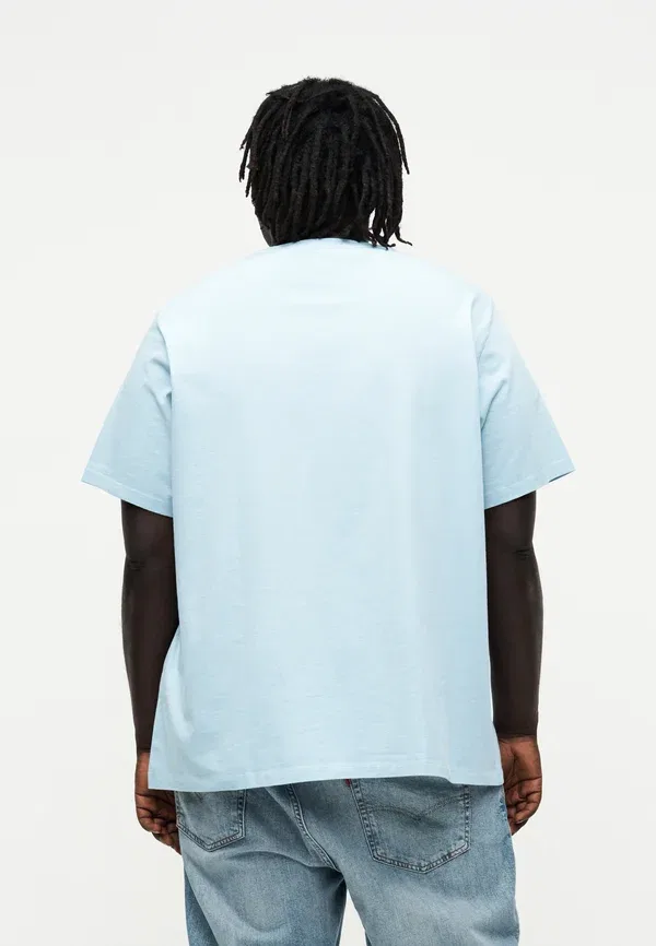 Футболка Levi'S Plus Big original tee basic, цвет ниагарский туман — фото 3